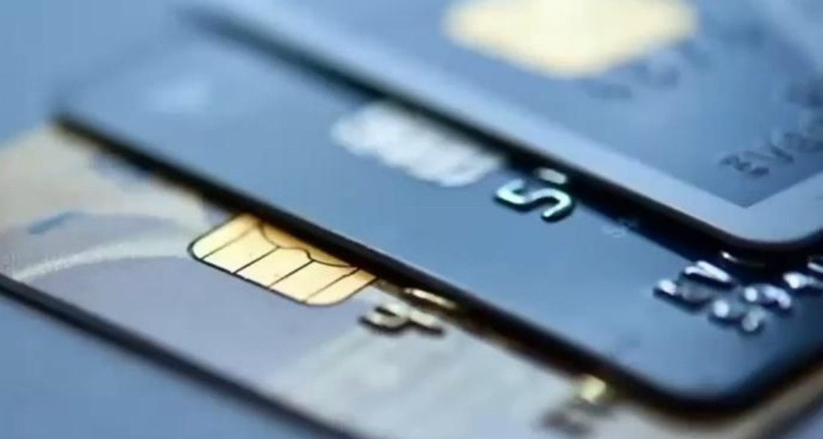 Житель Апшеронского района потерял 2,7 млн рублей при покупке автомобиля из-за границы